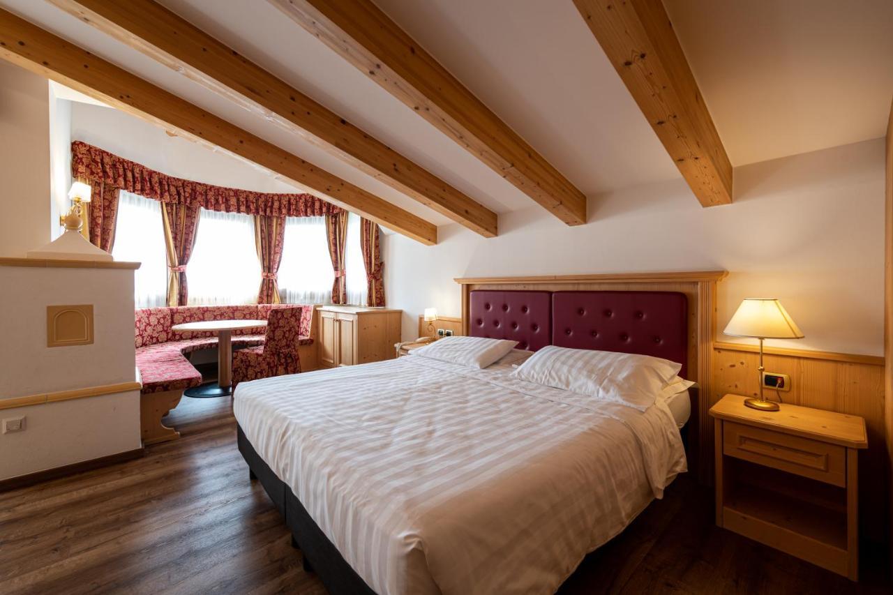 Hotel Cristina Пинцоло Экстерьер фото
